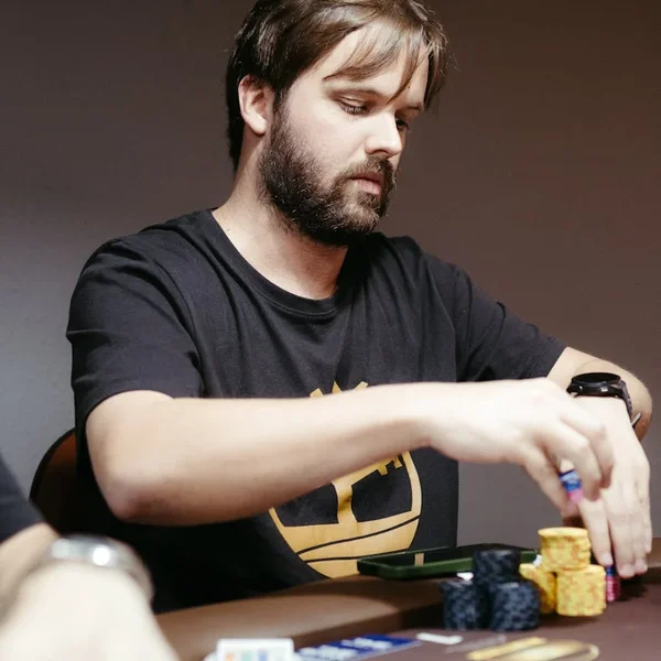 炸金花棋牌游戏